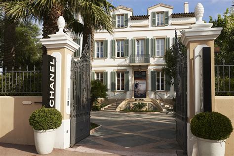 chanel st tropez boutique